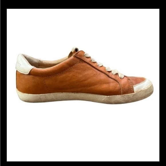 Frye Women’s Leather Low Top Sneakers 6.5M Tan Brown Logo Distressed Casual Shoe - Picture 2 of 11
